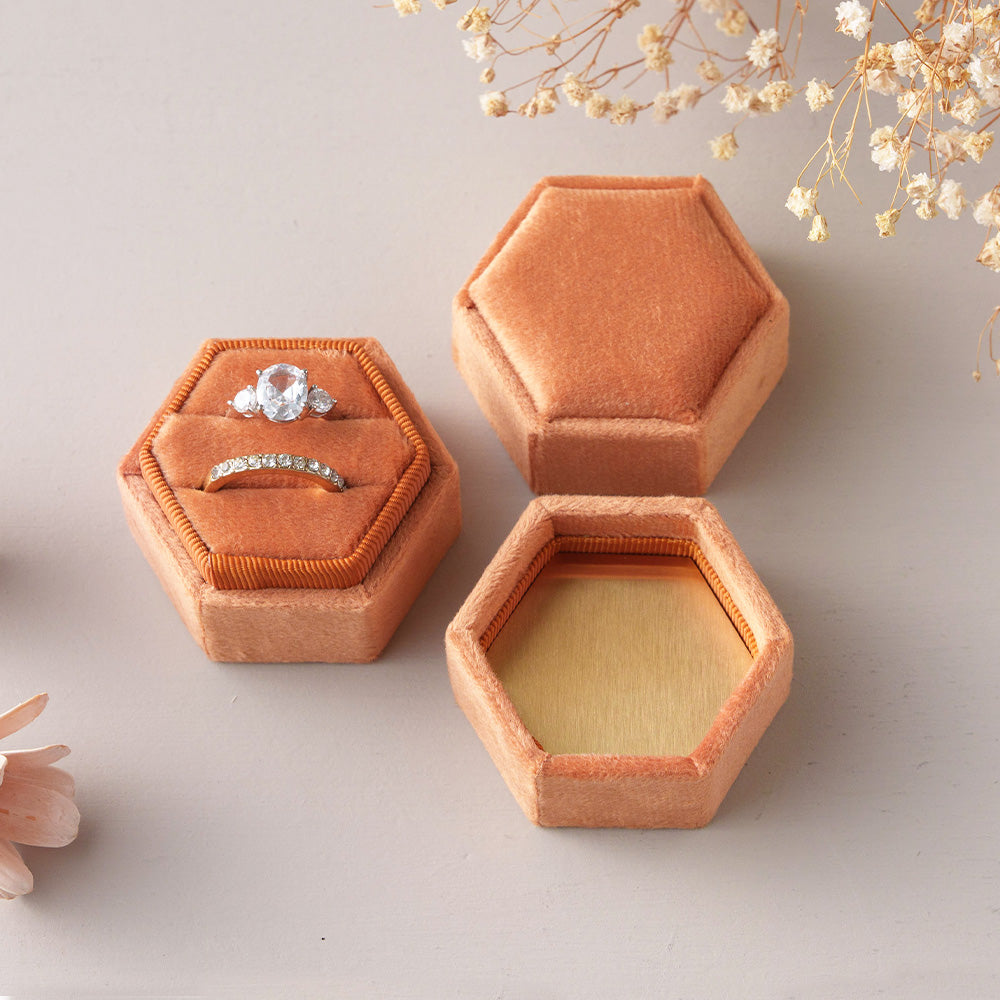 Vintage Hexagon Velvet Ring Box