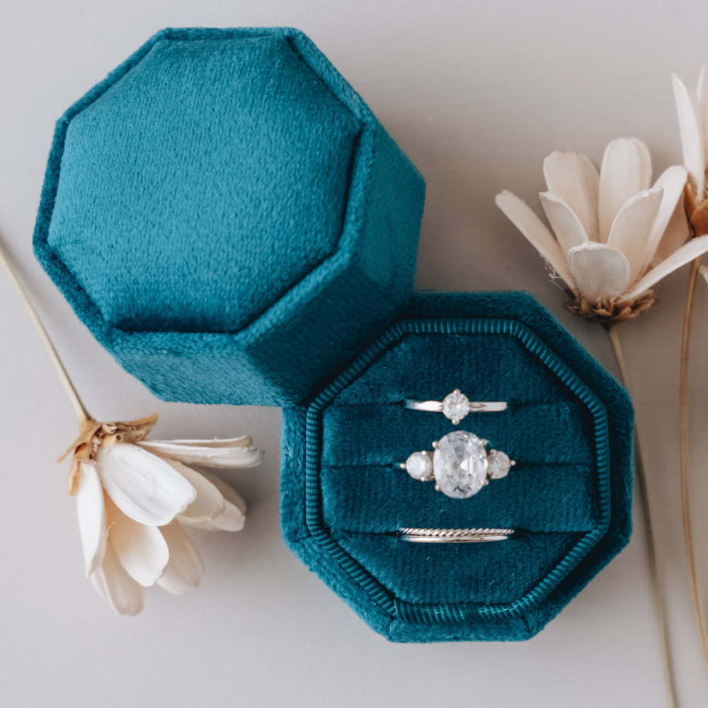 Triple Slot Octagon Velvet Ring Box