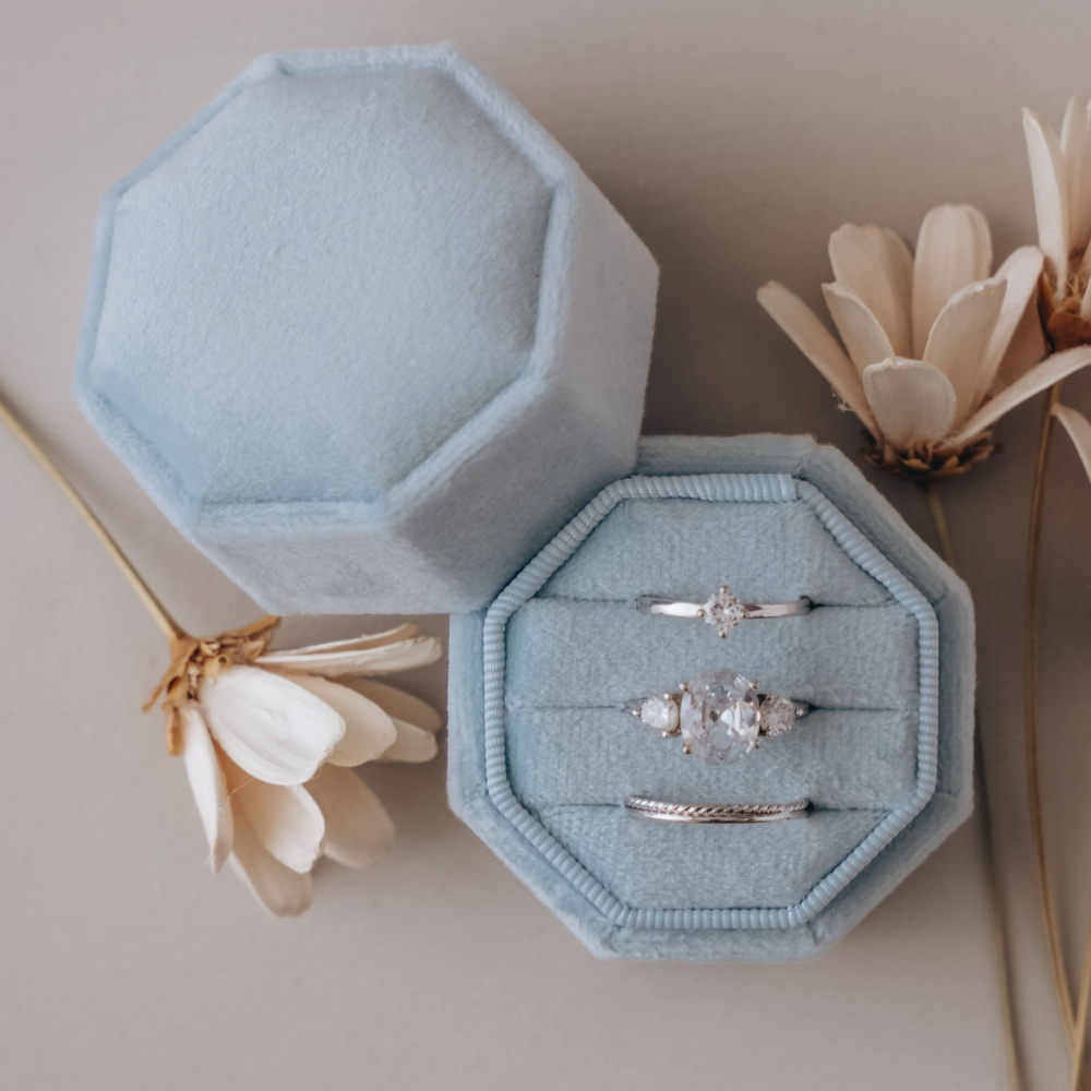 Triple Slot Octagon Velvet Ring Box