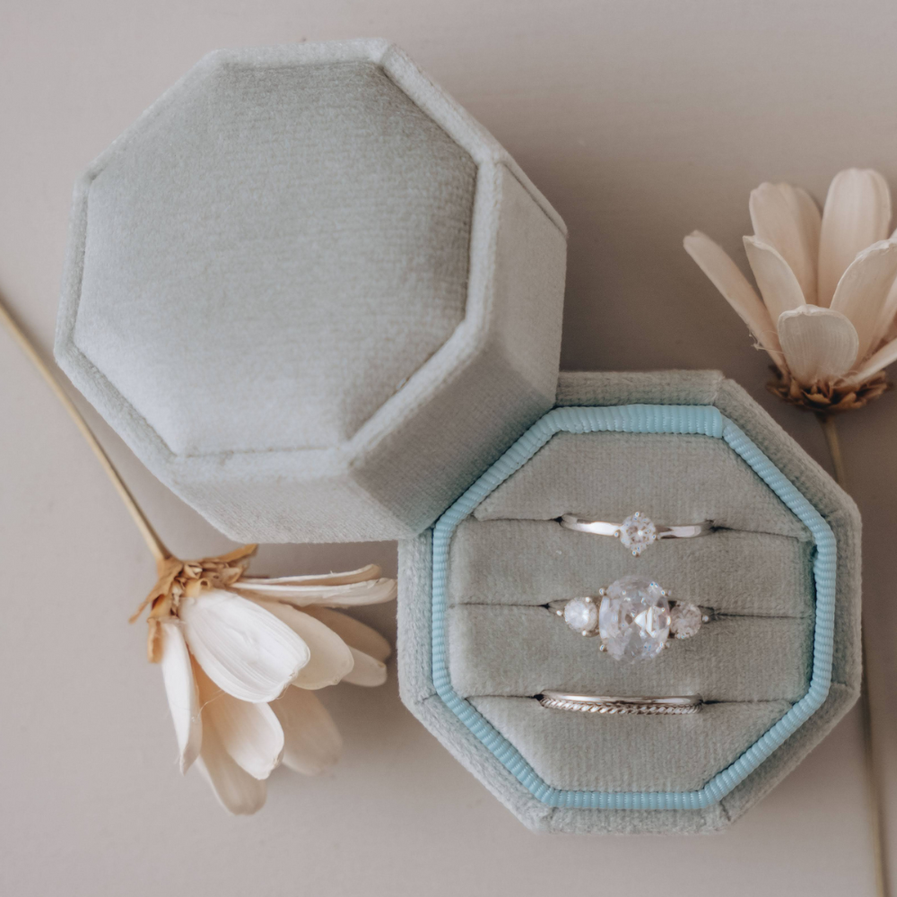 Triple Slot Octagon Velvet Ring Box