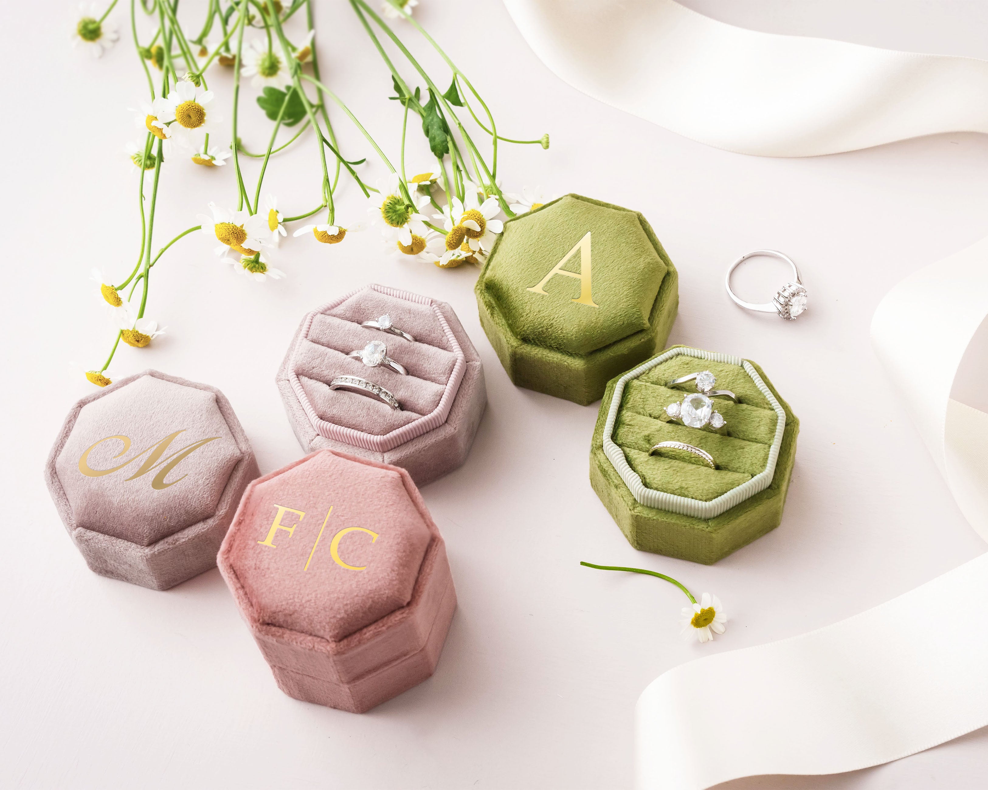 Triple Slot Octagon Velvet Ring Box