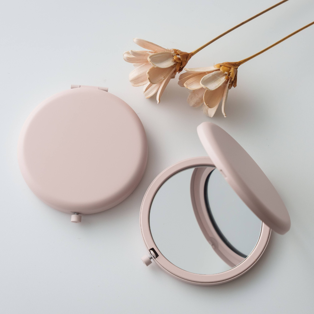 Compact Mirror with Name Design 2